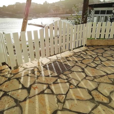 Apartament Sea Rose Kassiopi Zewnętrze zdjęcie