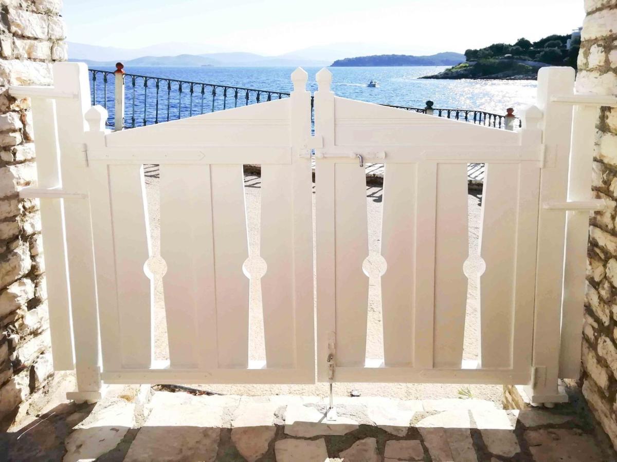 Apartament Sea Rose Kassiopi Zewnętrze zdjęcie