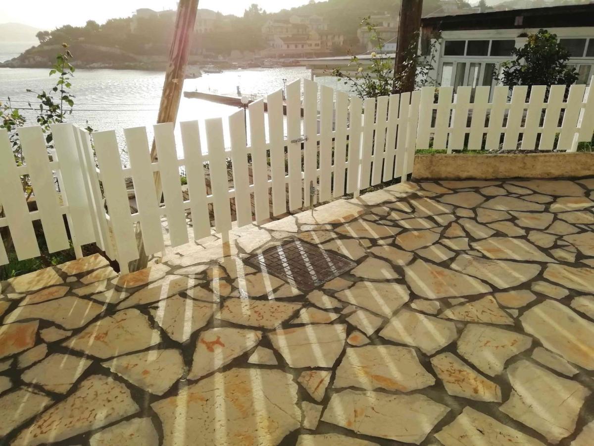 Apartament Sea Rose Kassiopi Zewnętrze zdjęcie