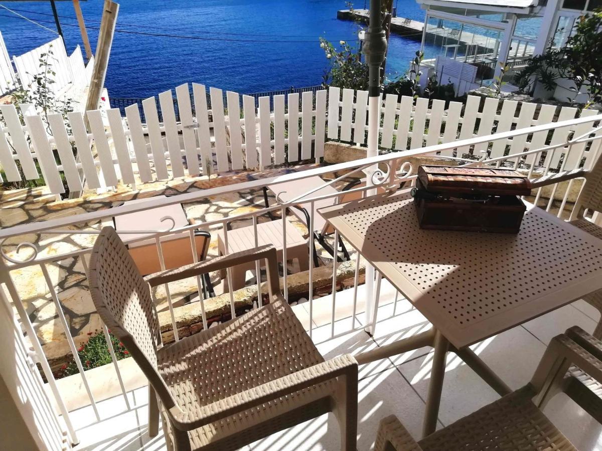 Apartament Sea Rose Kassiopi Zewnętrze zdjęcie