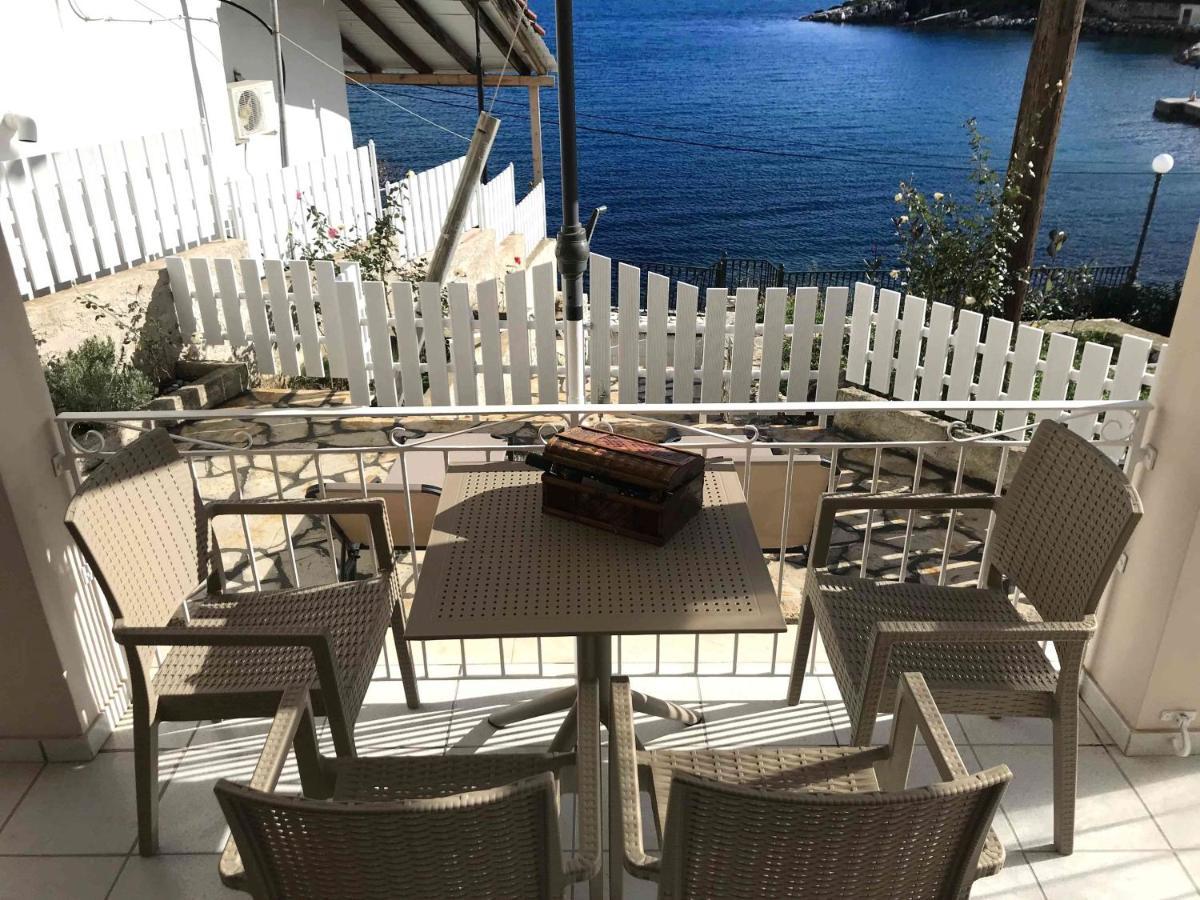 Apartament Sea Rose Kassiopi Zewnętrze zdjęcie